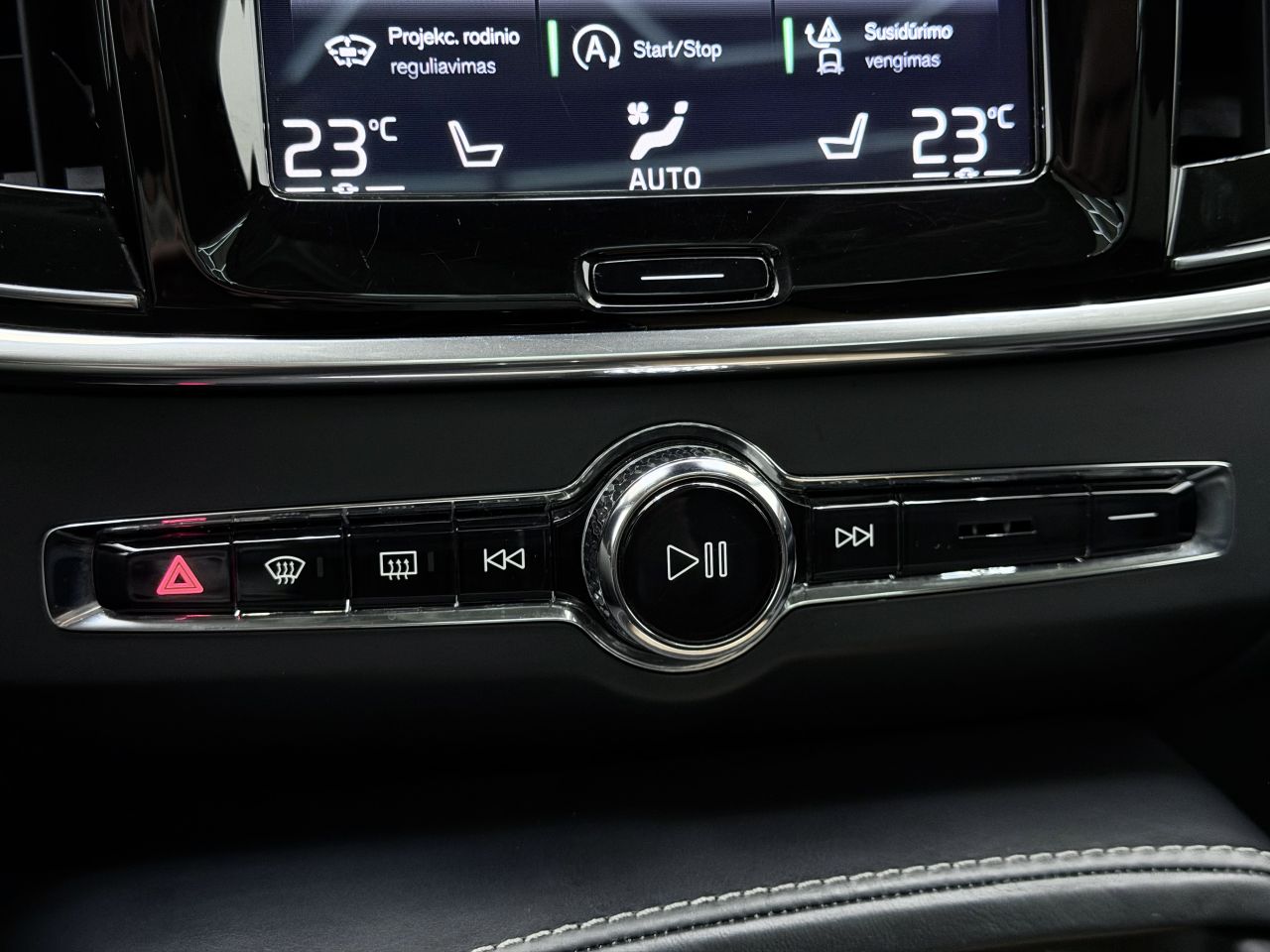Volvo V90 | 28