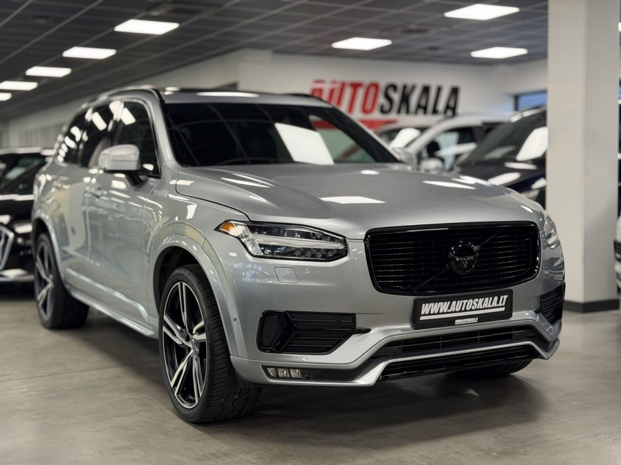 Volvo XC90 | 5