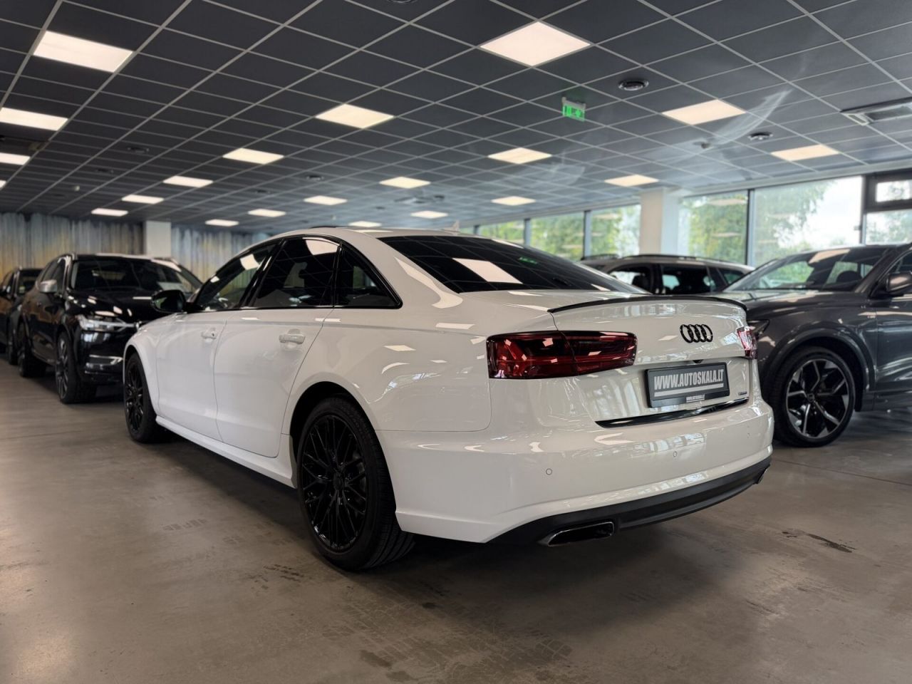 Audi A6 | 6