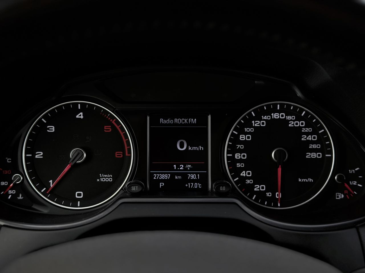 Audi Q5 | 25