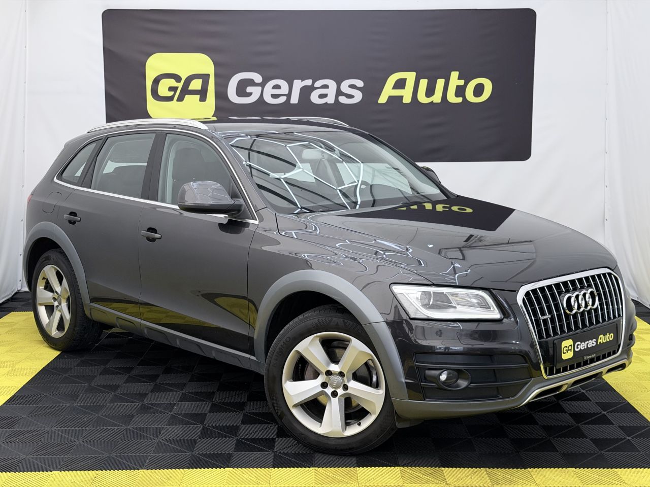 Audi Q5 | 2