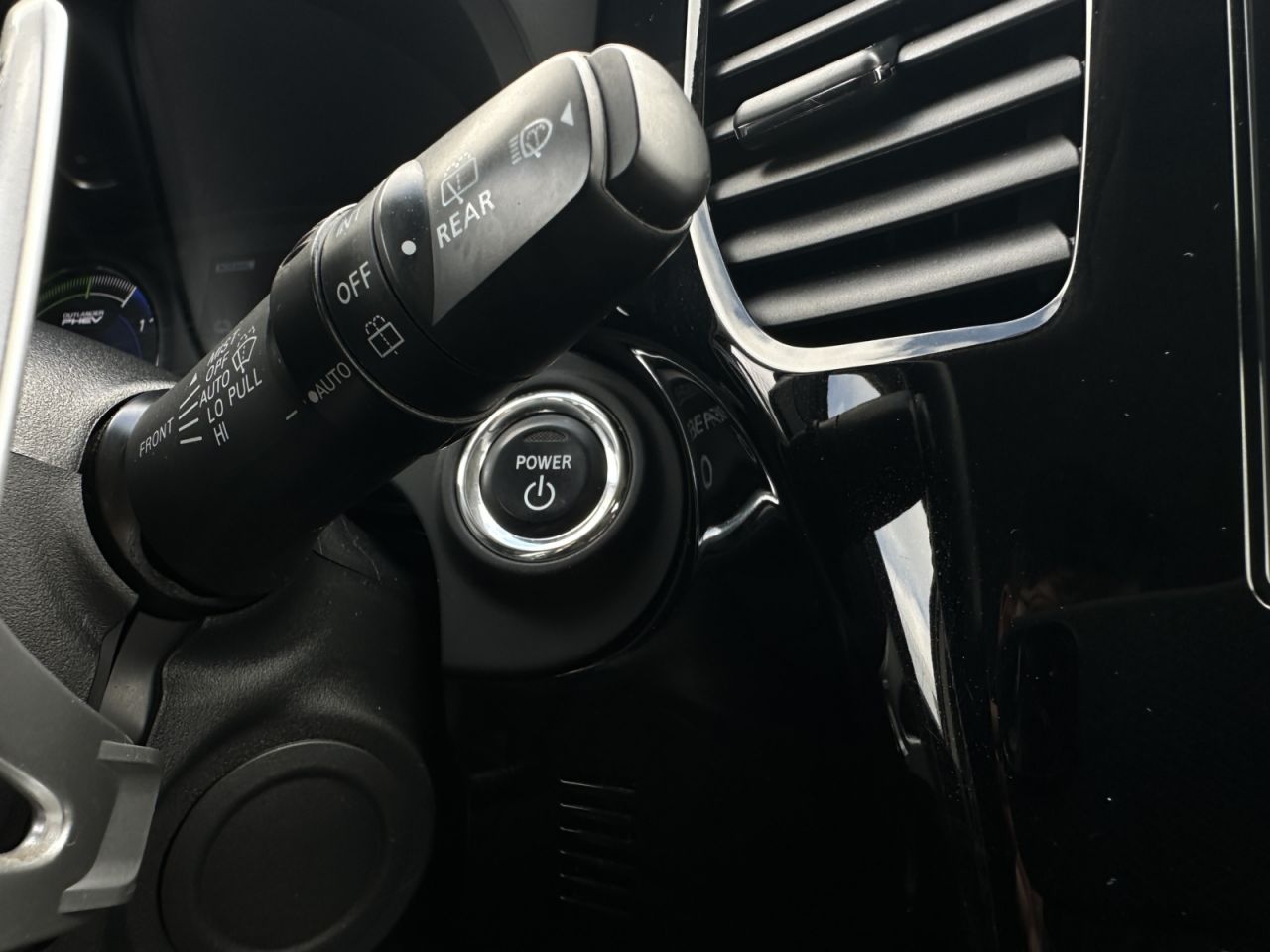 Mitsubishi Outlander | 11