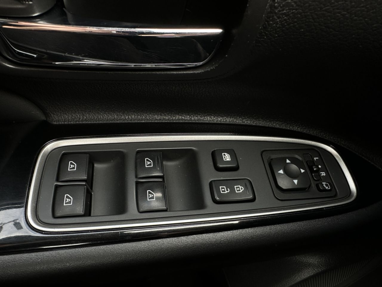 Mitsubishi Outlander | 22