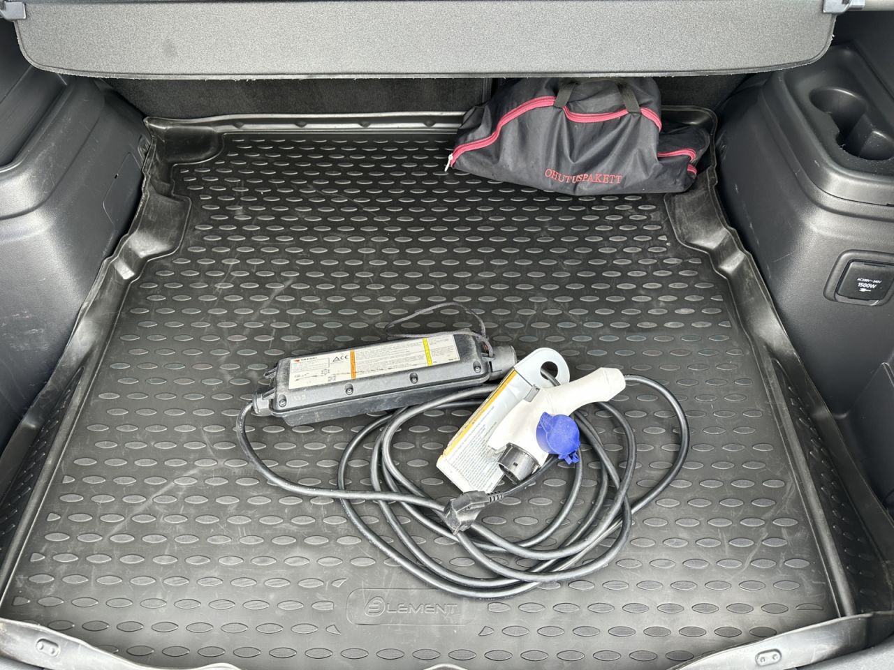 Mitsubishi Outlander | 24