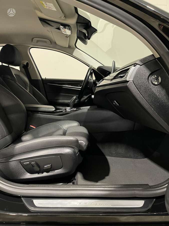 BMW 520 | 4