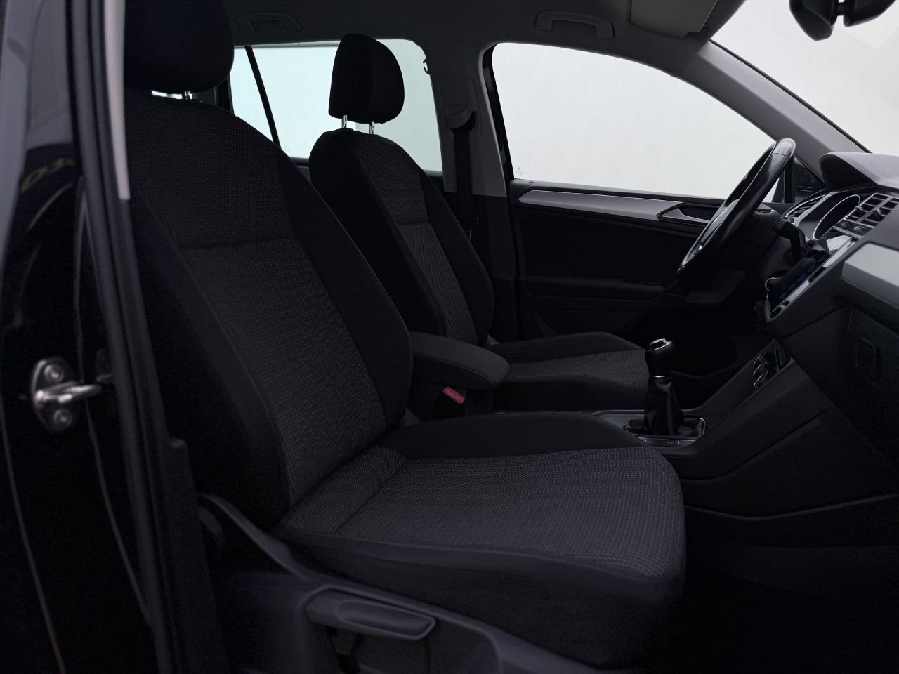 Volkswagen Tiguan | 13