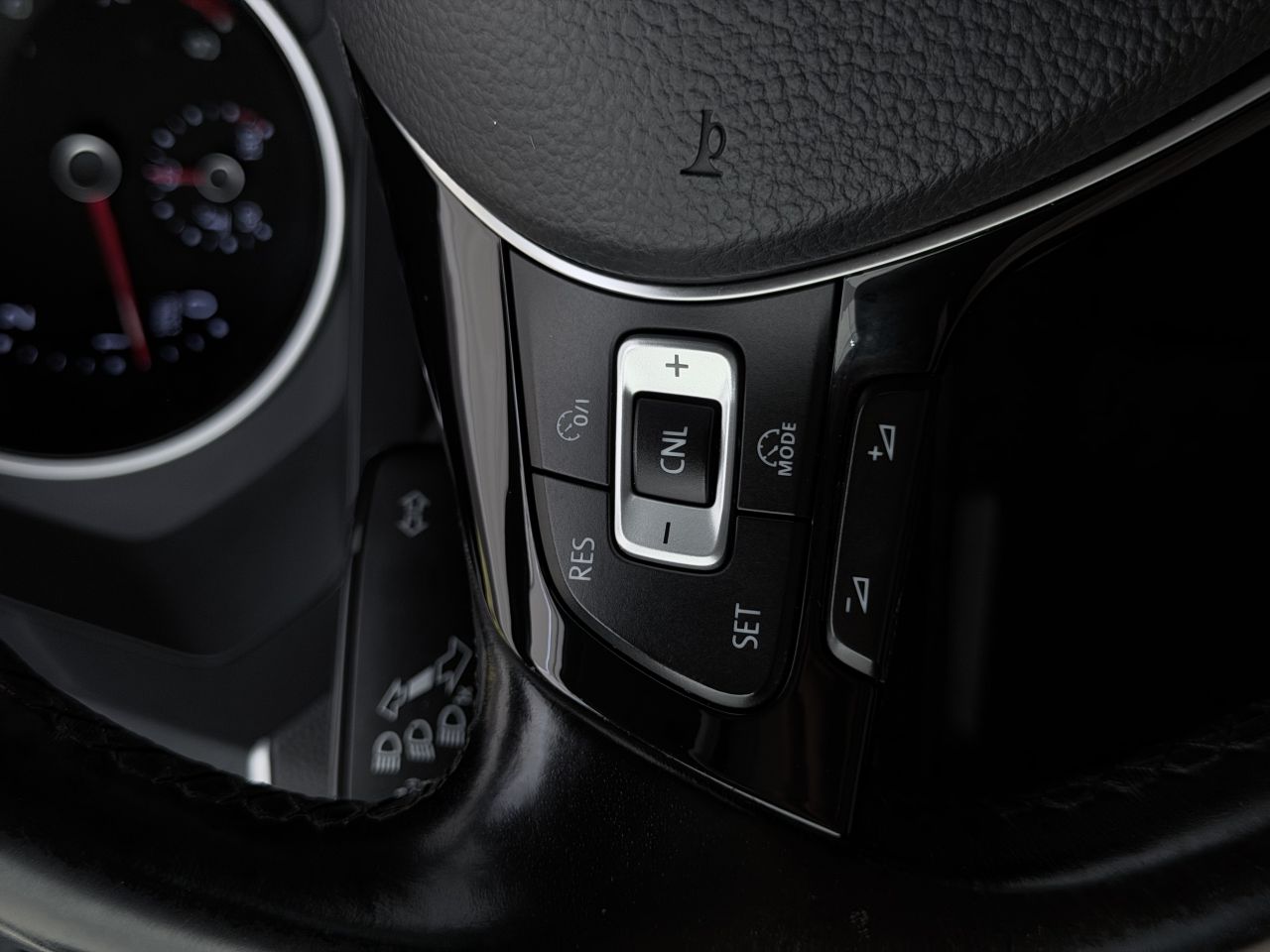 Volkswagen Tiguan | 26