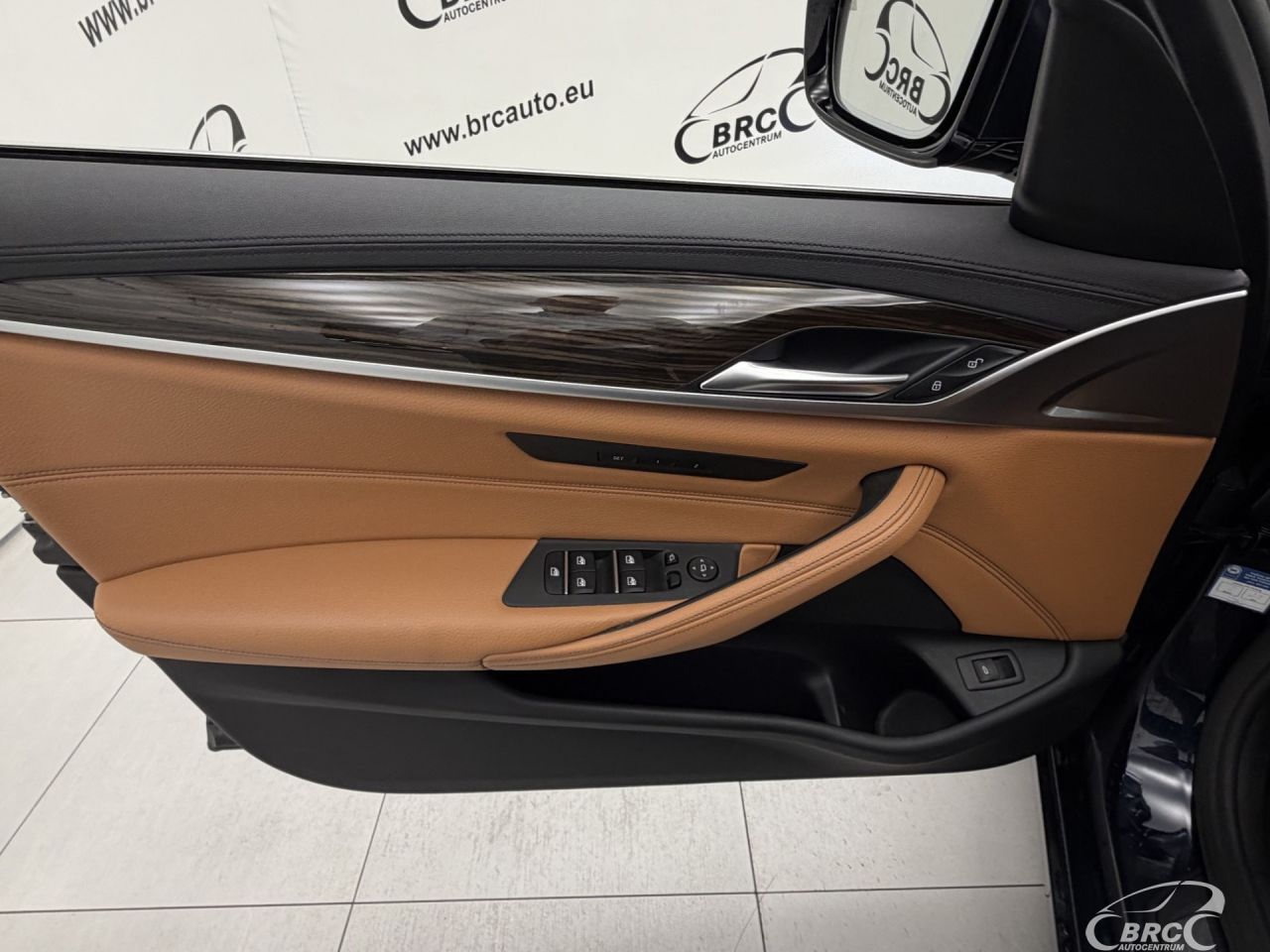 BMW 520 | 19