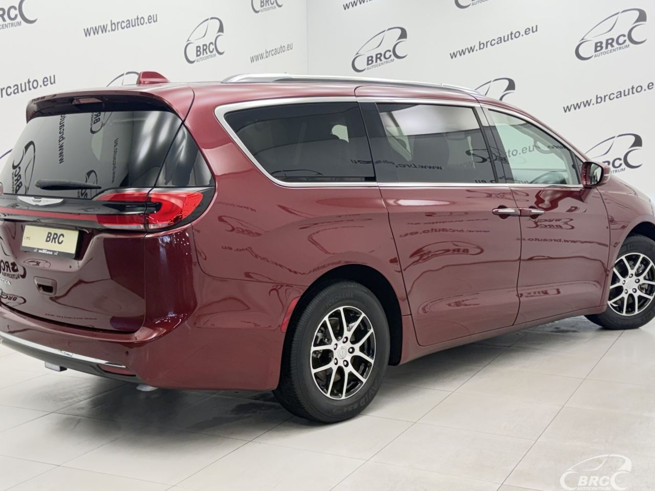 Chrysler Pacifica | 1