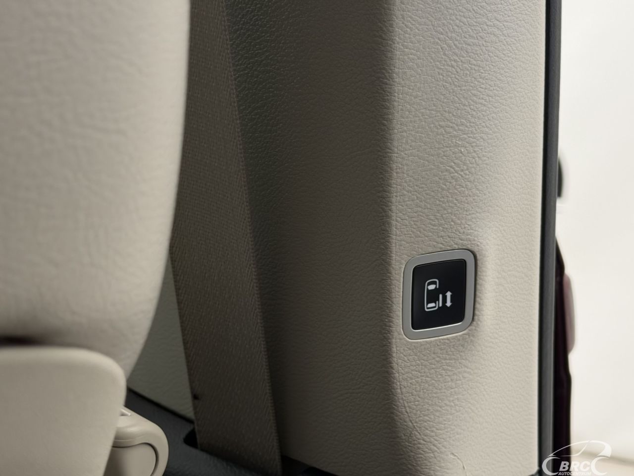 Chrysler Pacifica | 18