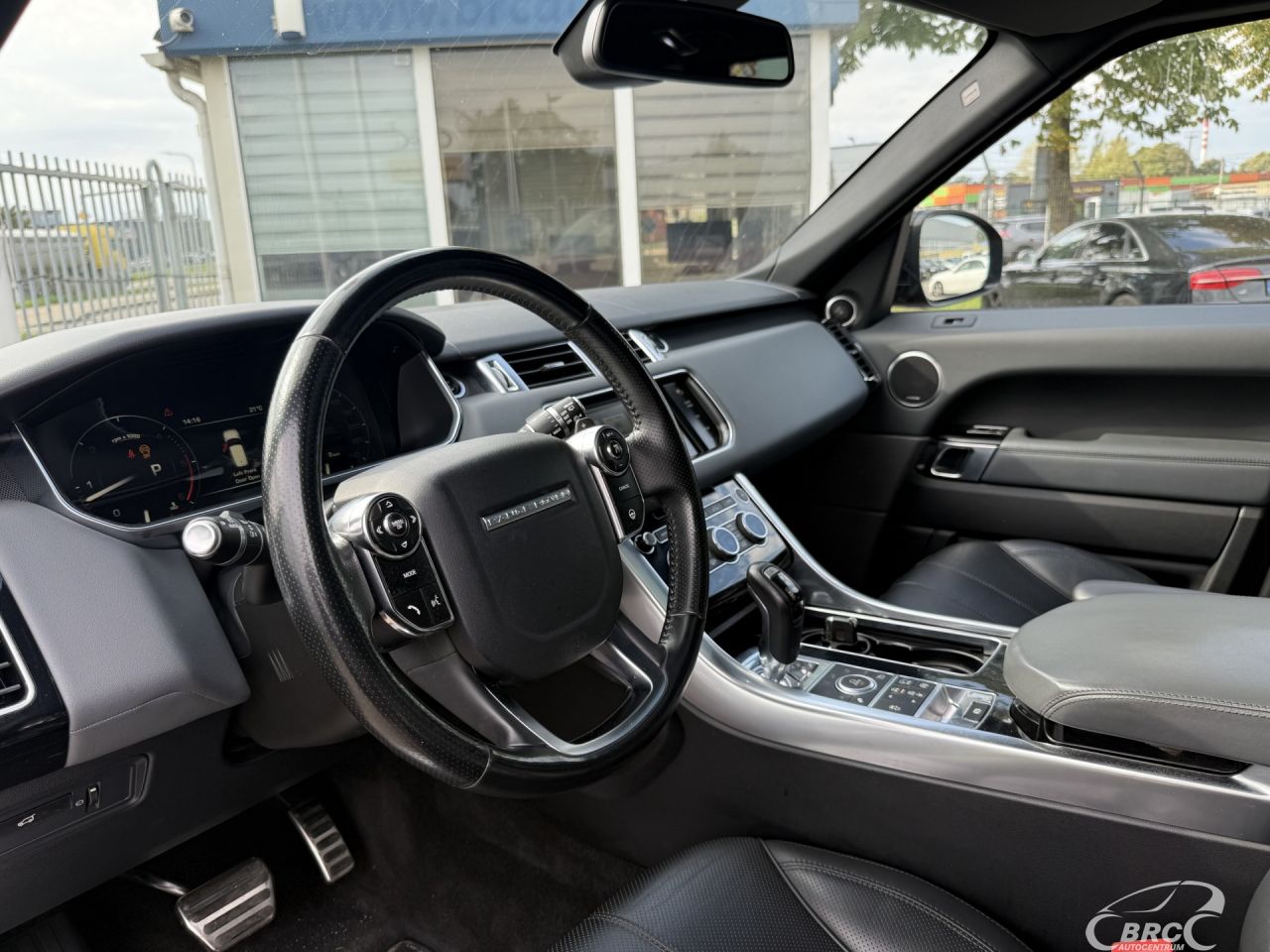 Land Rover Range Rover | 10