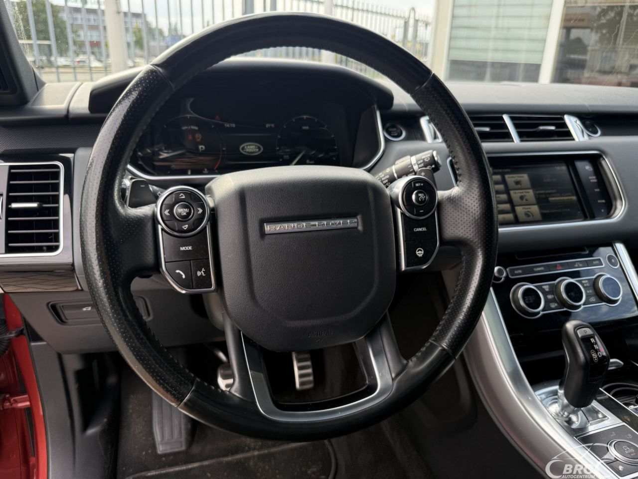 Land Rover Range Rover | 12