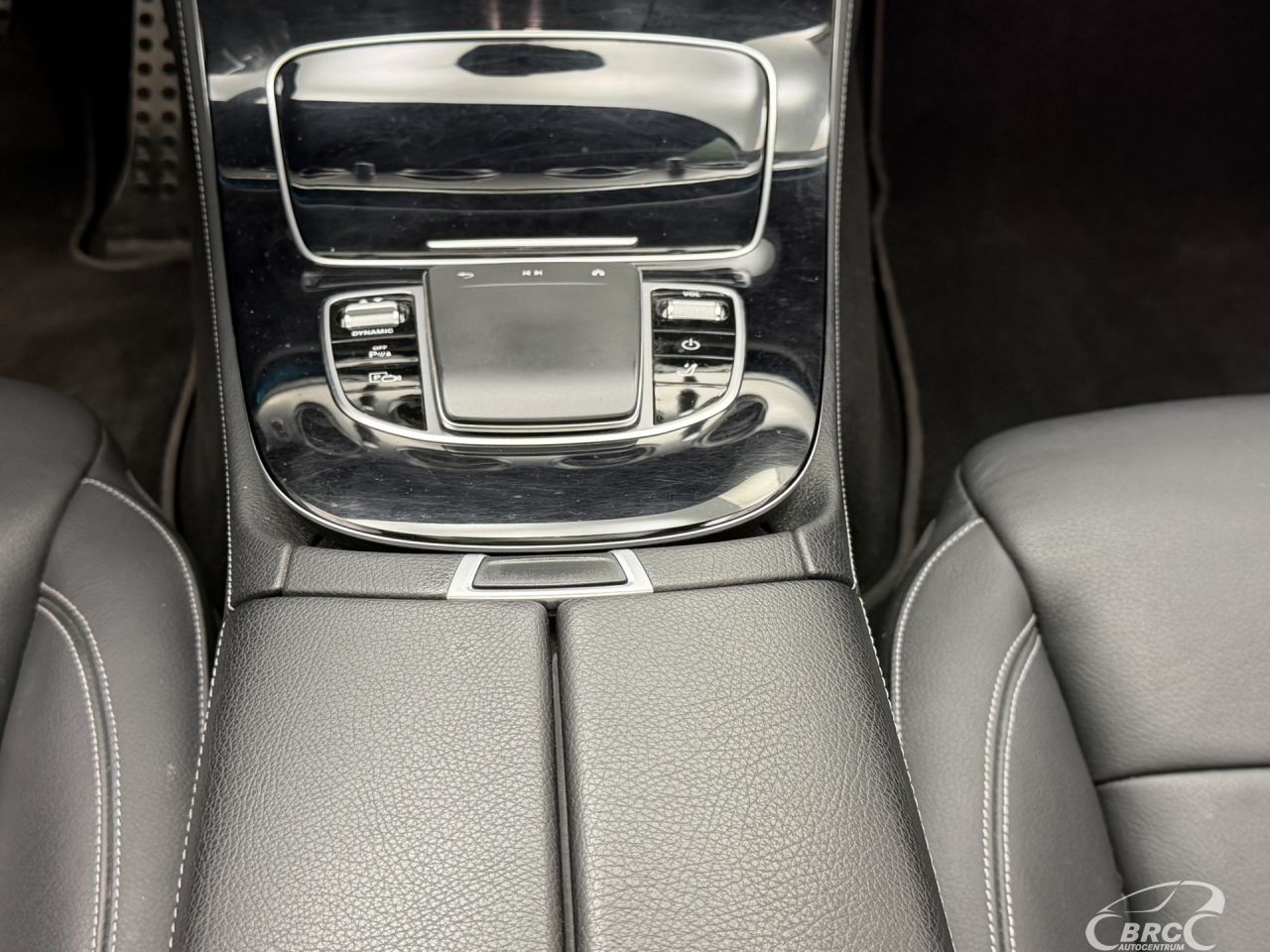 Mercedes-Benz E300 | 17
