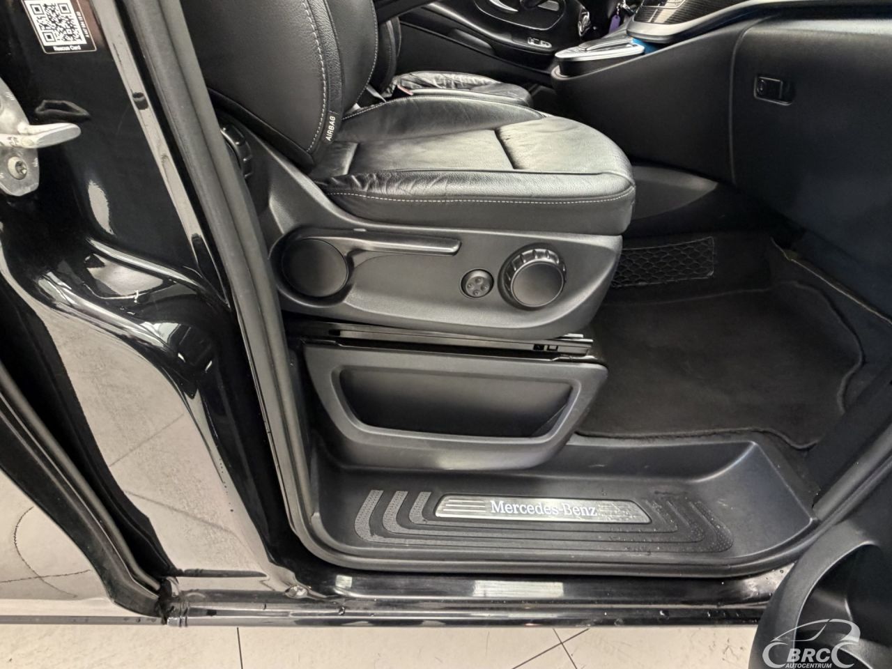 Mercedes-Benz V250 | 5