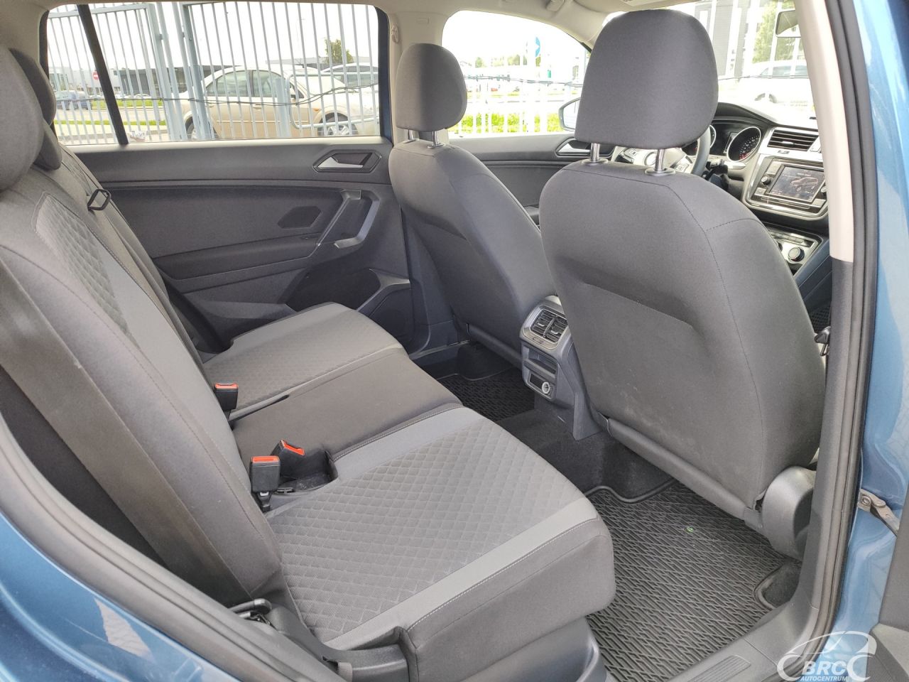 Volkswagen Tiguan | 9