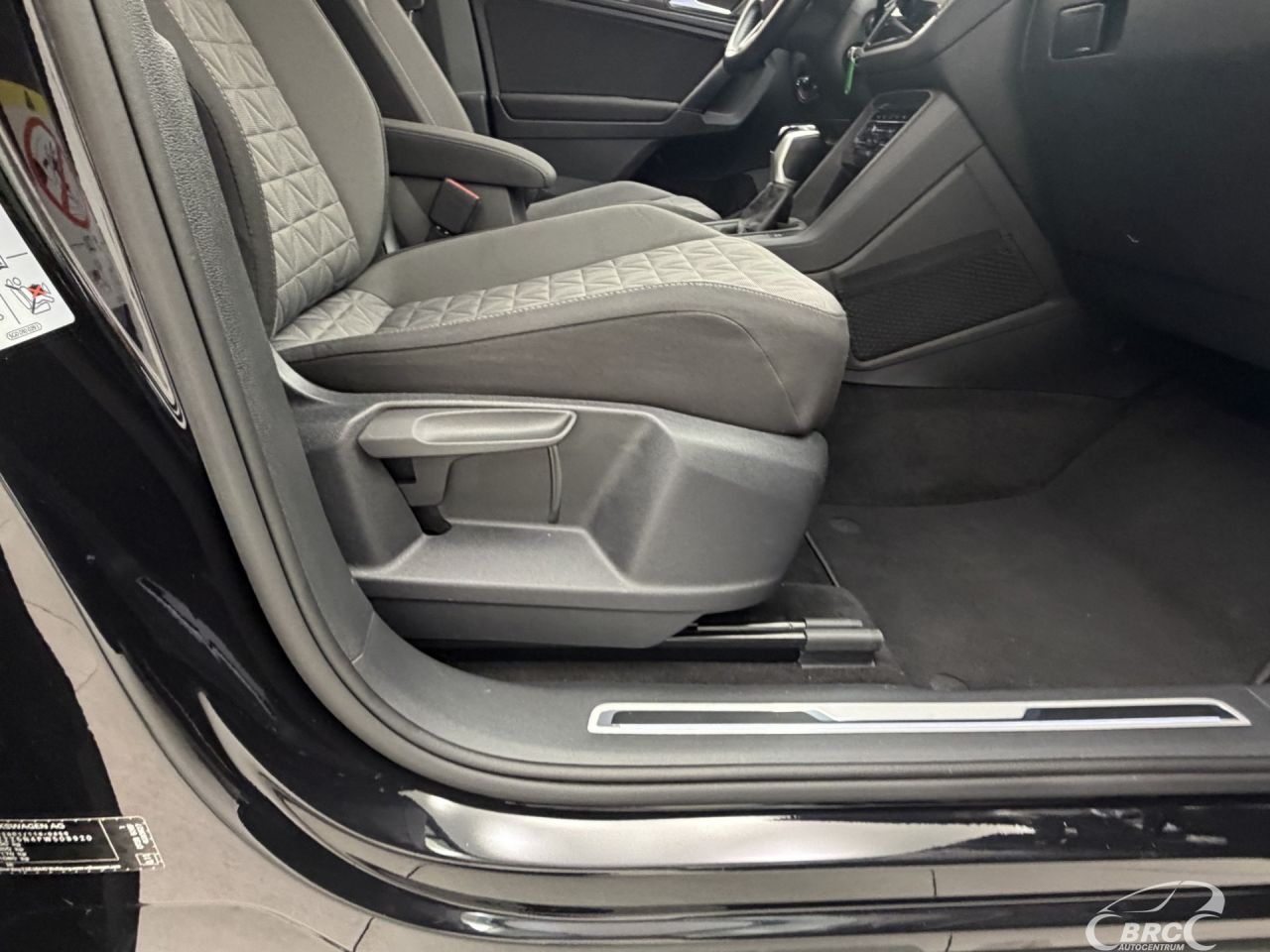 Volkswagen Tiguan | 5