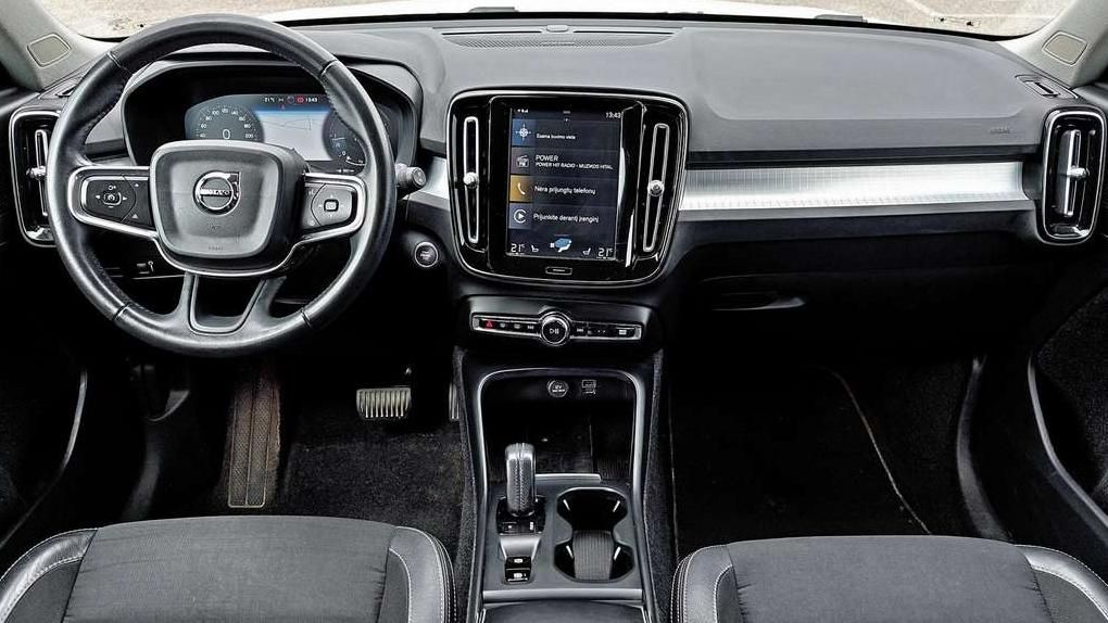 Volvo XC40 | 18