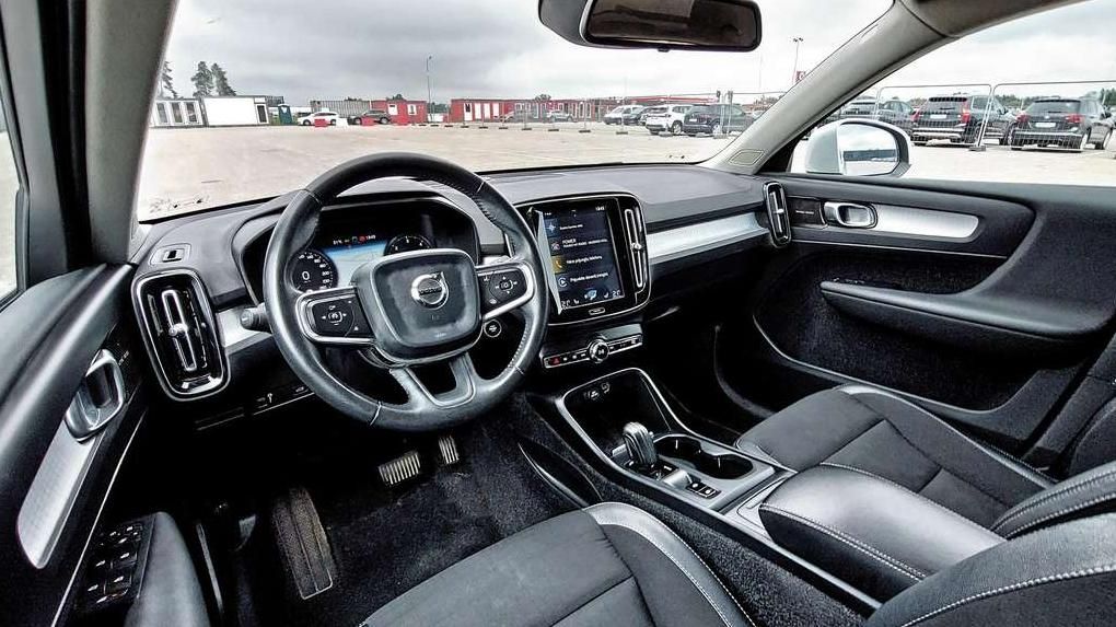 Volvo XC40 | 14