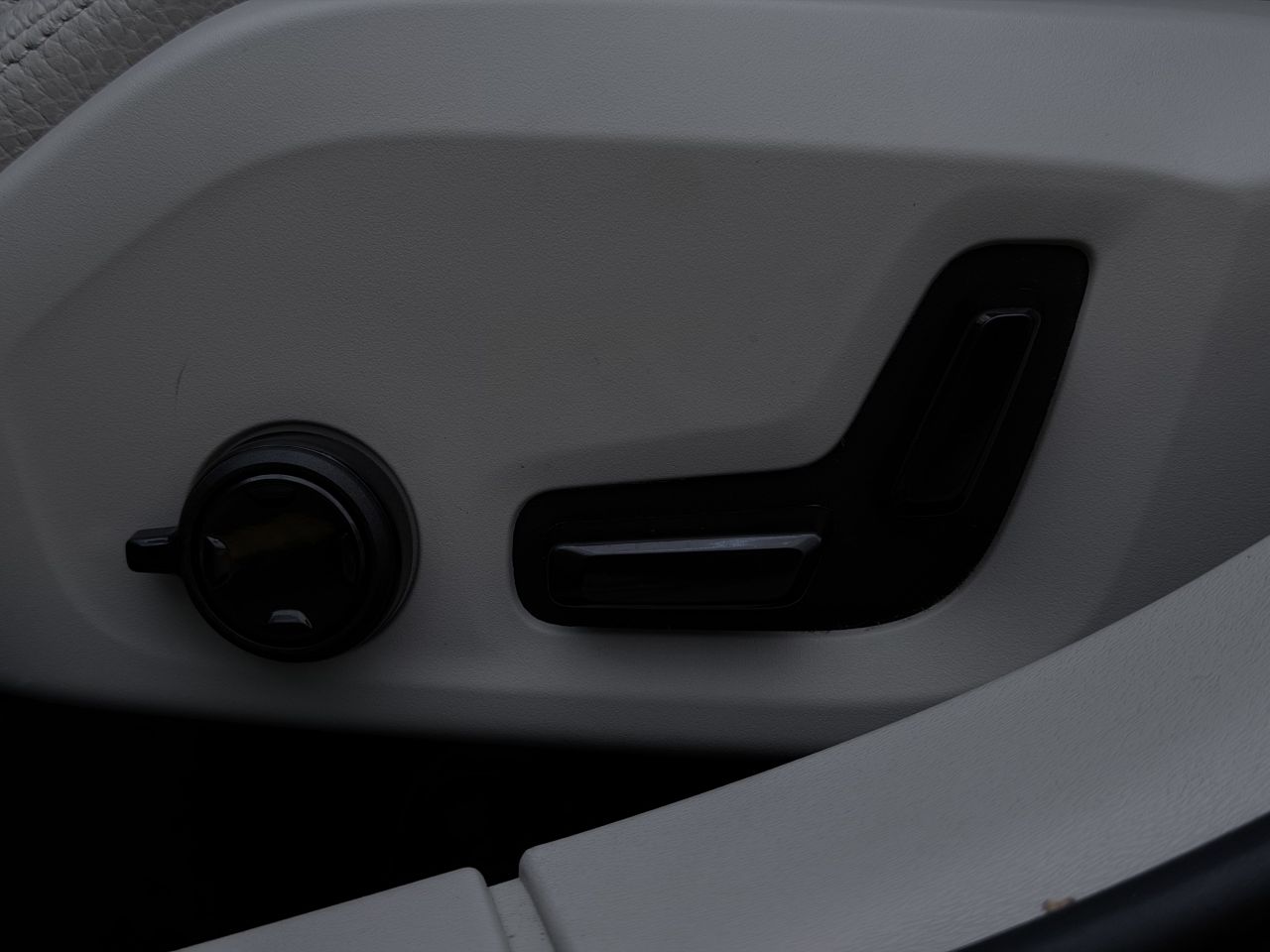 Volvo V90 | 23
