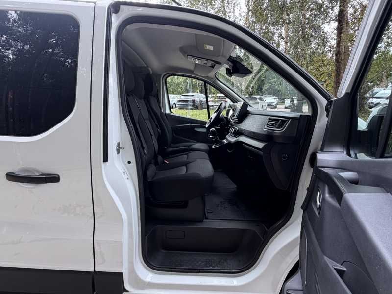 Renault Trafic | 9