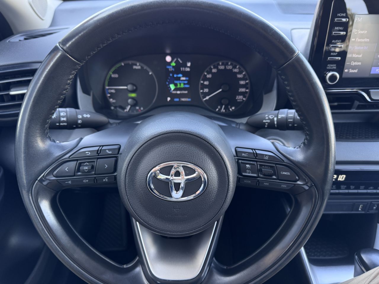 Toyota Yaris | 8