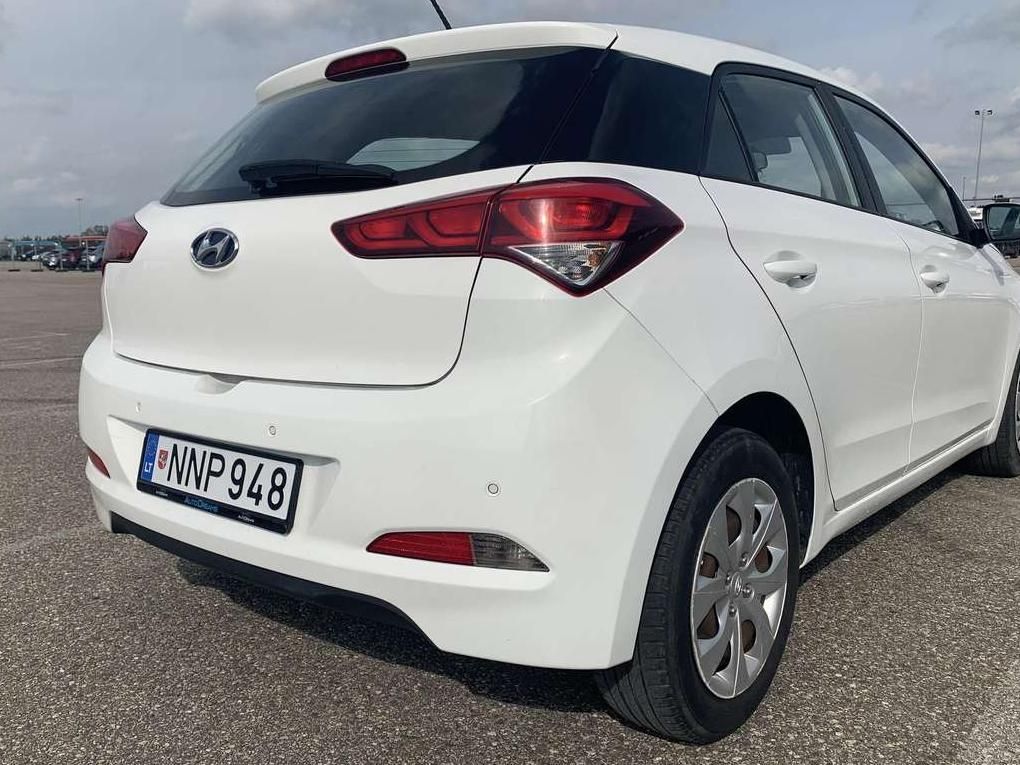 Hyundai i20 | 4