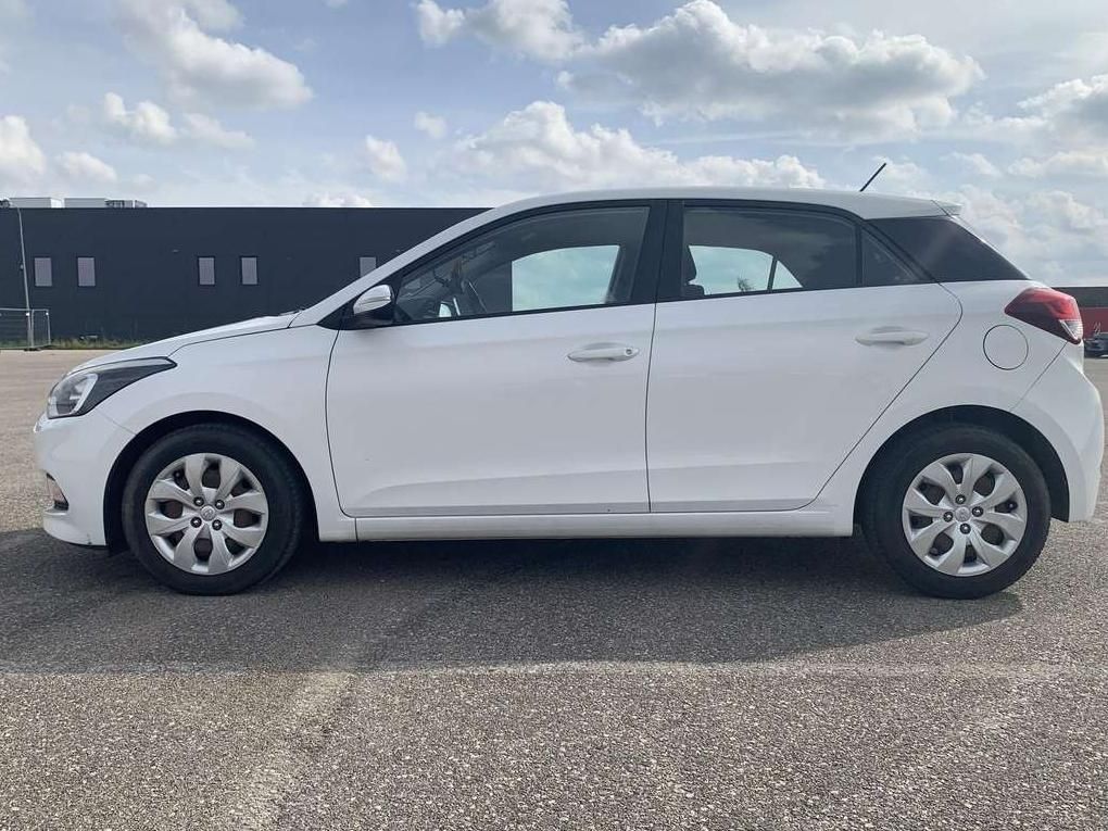Hyundai i20 | 7