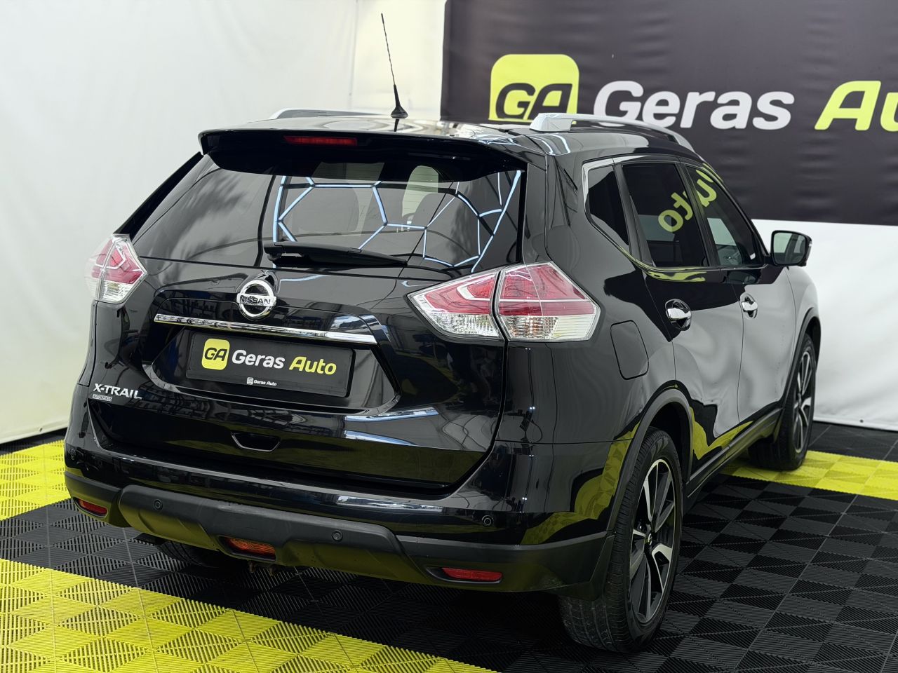 Nissan X-Trail | 5
