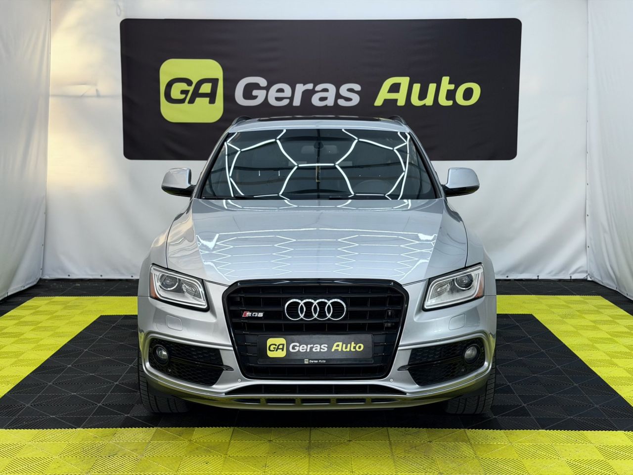 Audi SQ5 | 2