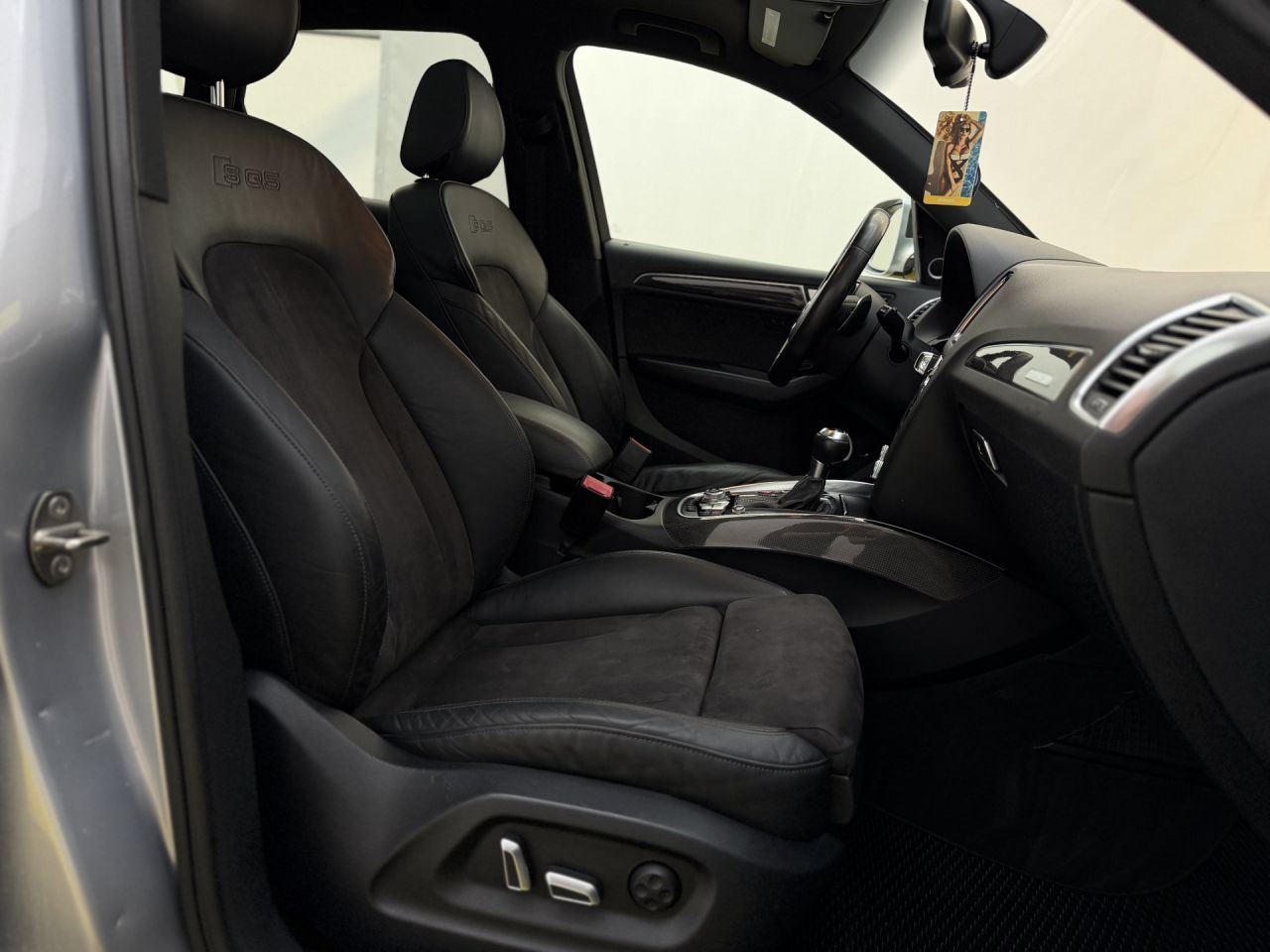 Audi SQ5 | 14
