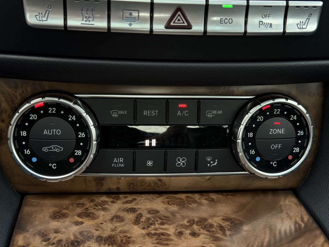 Mercedes-Benz CLS500 | 22