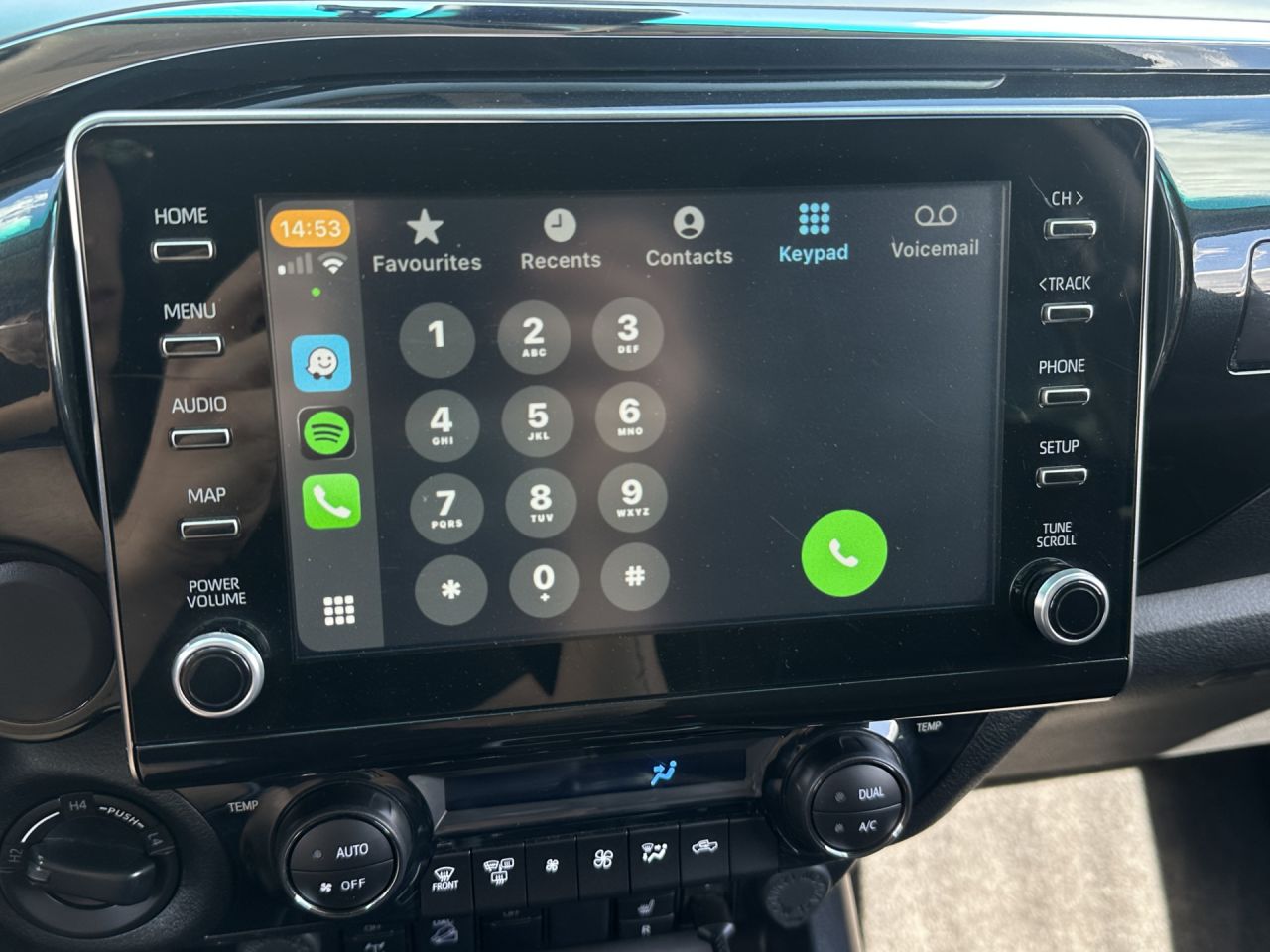 Toyota Hilux | 17