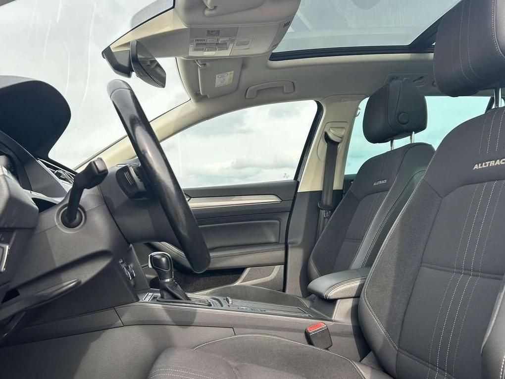 Volkswagen Passat | 19