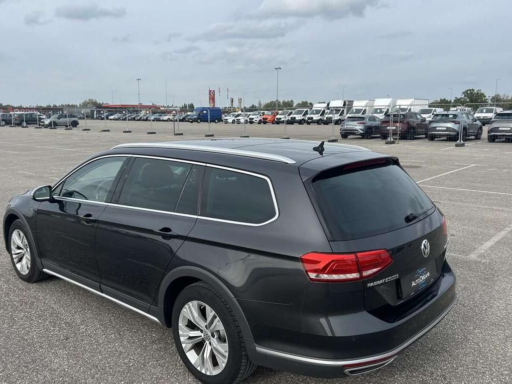 Volkswagen Passat | 10