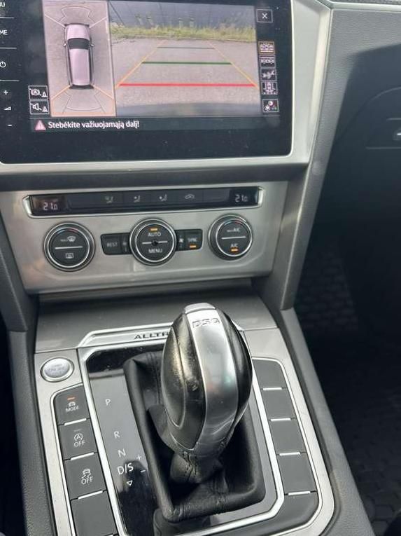 Volkswagen Passat | 31