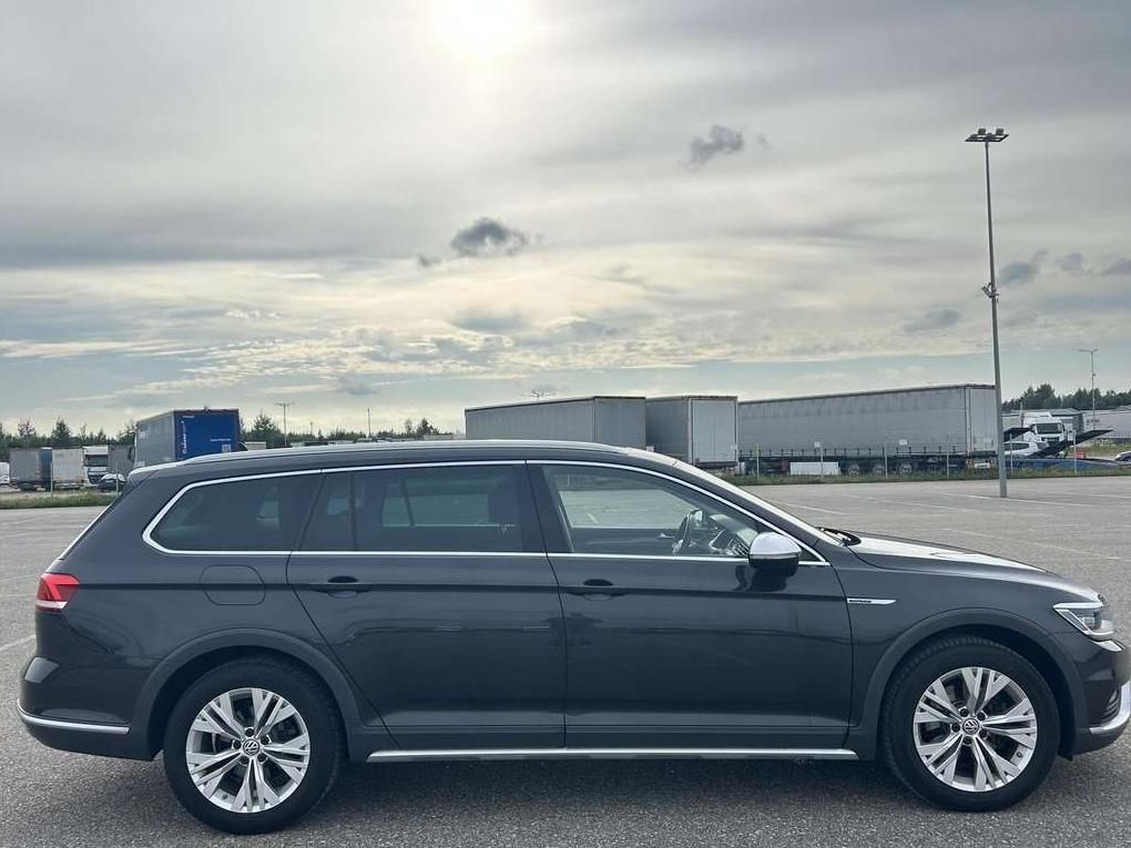 Volkswagen Passat | 4