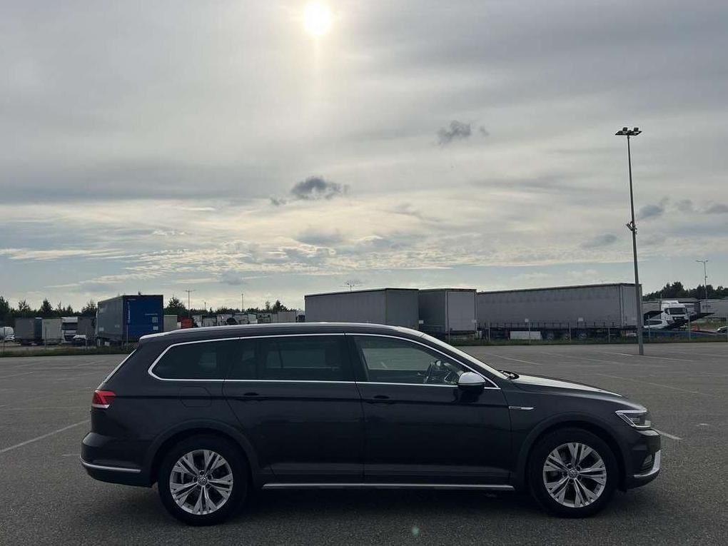 Volkswagen Passat | 5