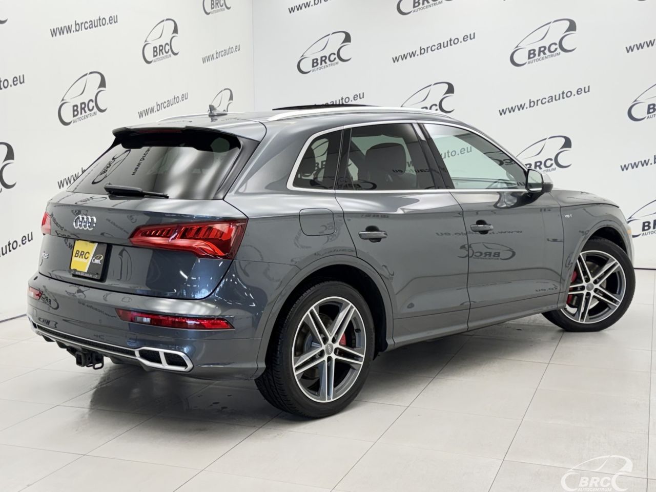 Audi SQ5 | 1