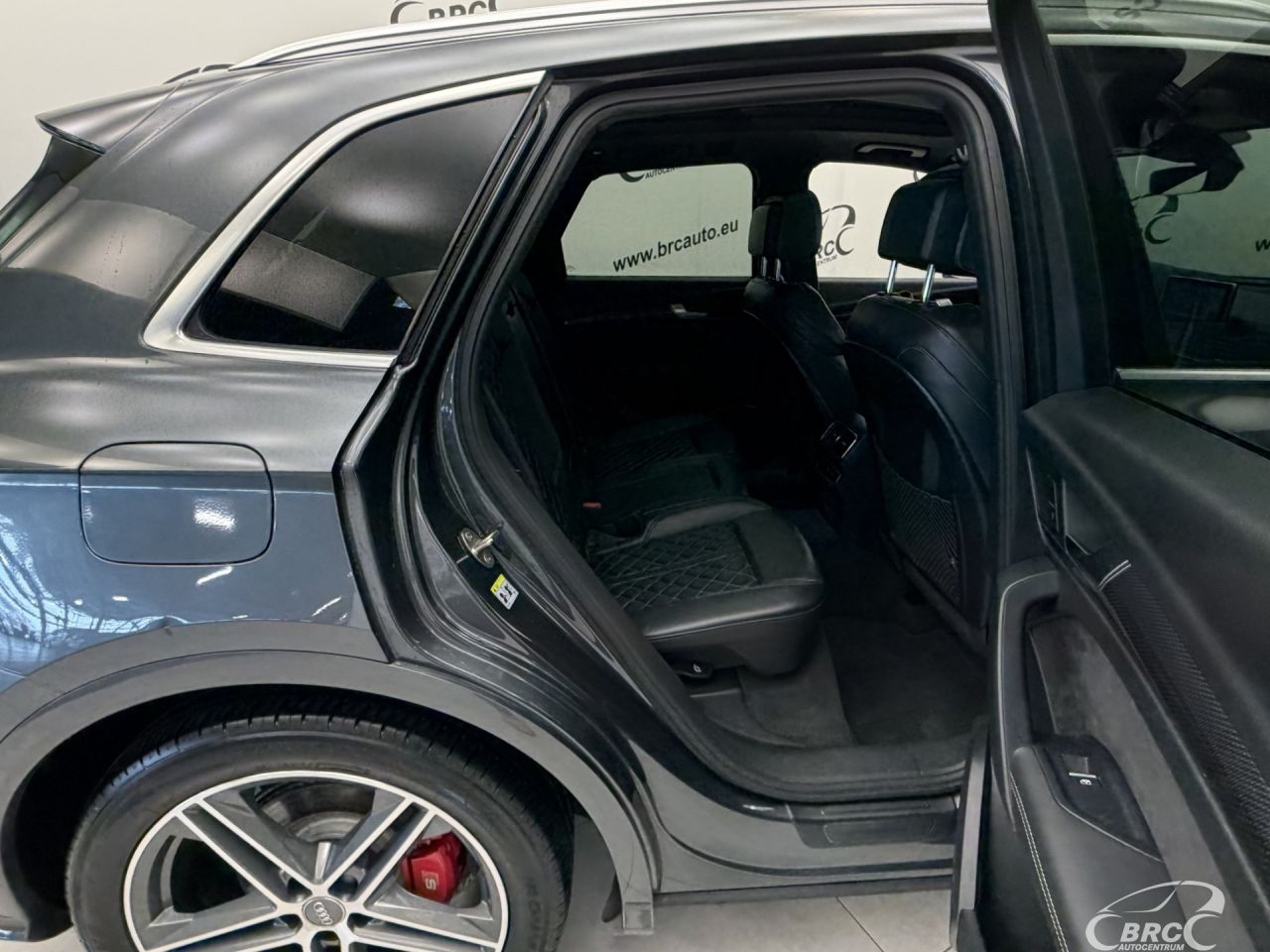 Audi SQ5 | 10