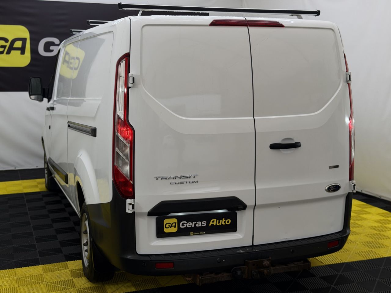 Ford Transit | 5