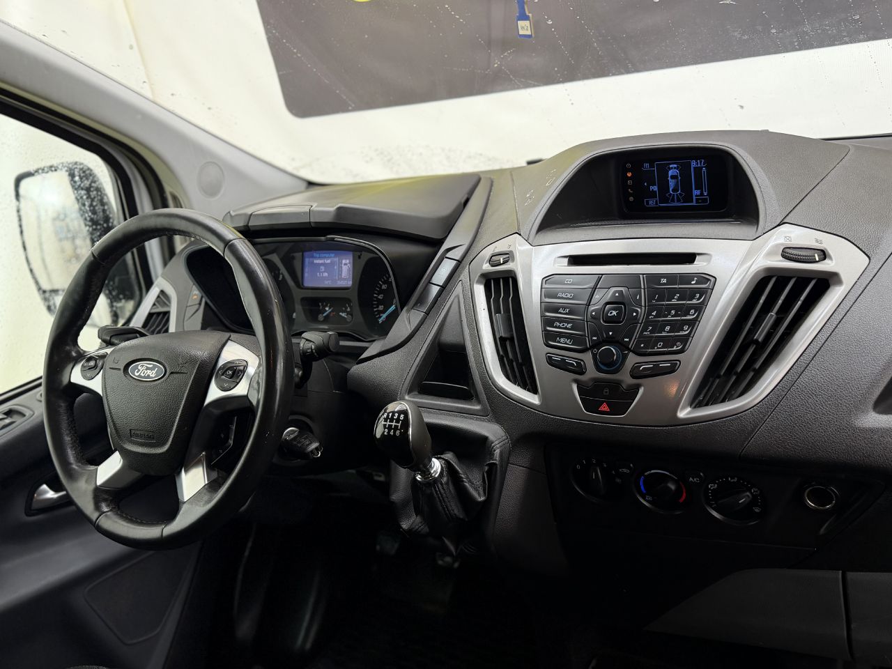 Ford Transit | 15