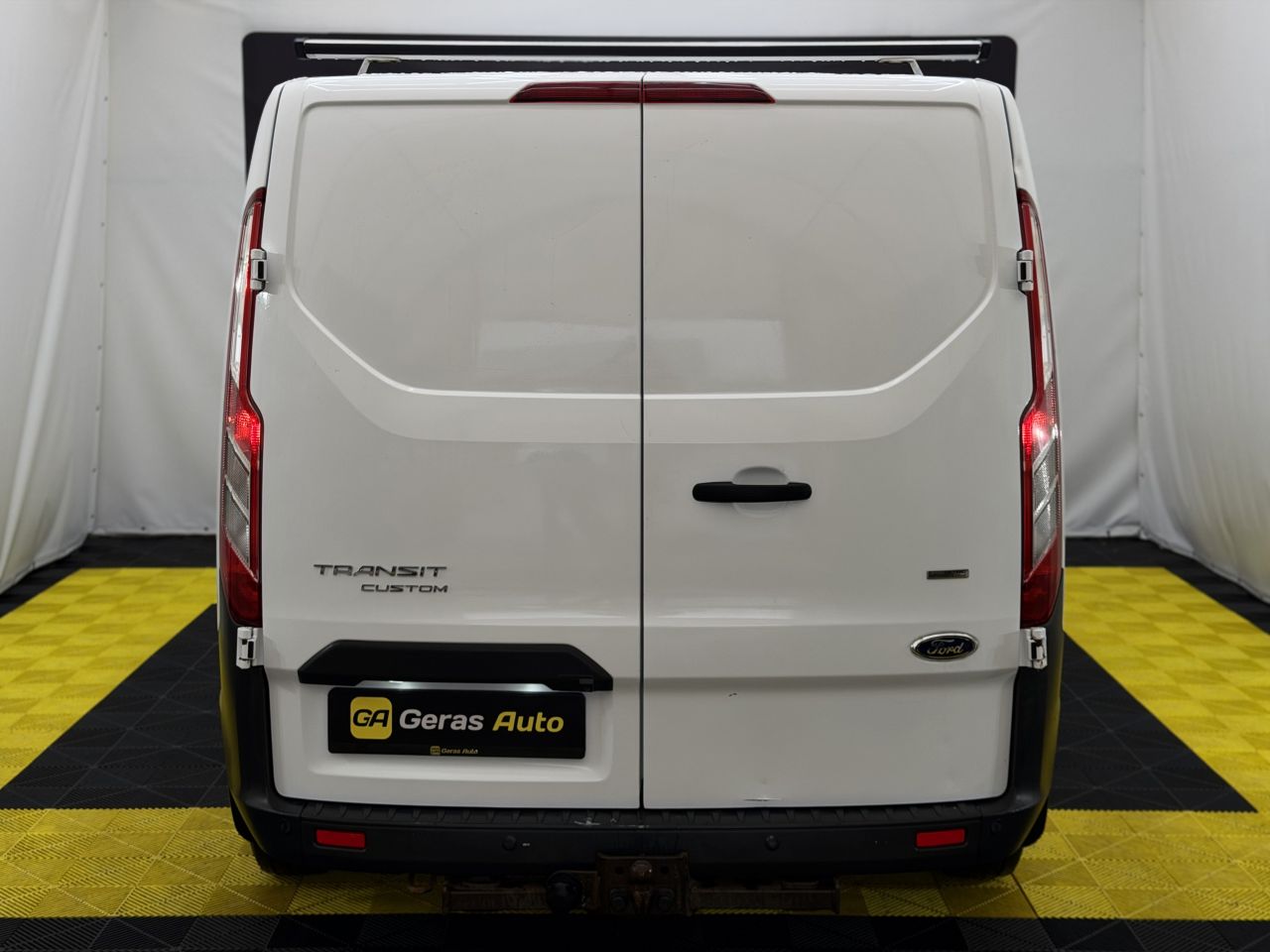 Ford Transit | 4