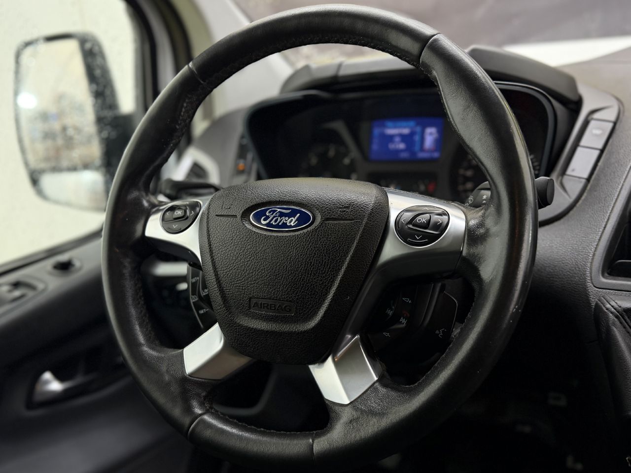 Ford Transit | 17