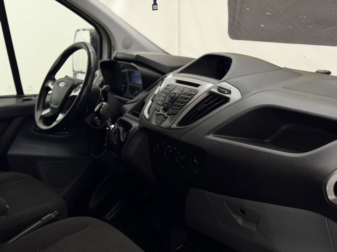 Ford Transit | 14