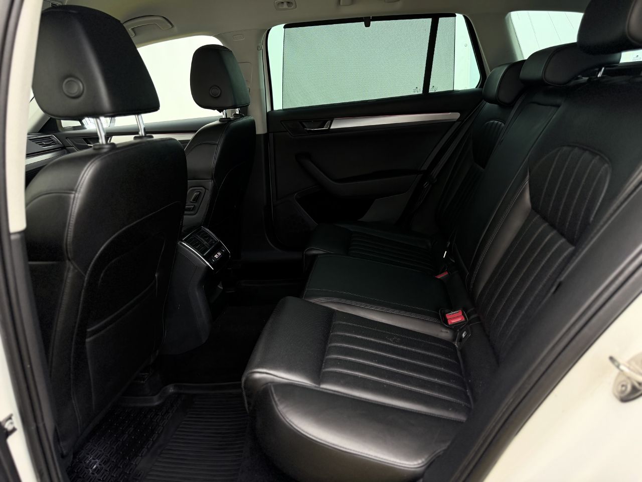Skoda Superb | 10