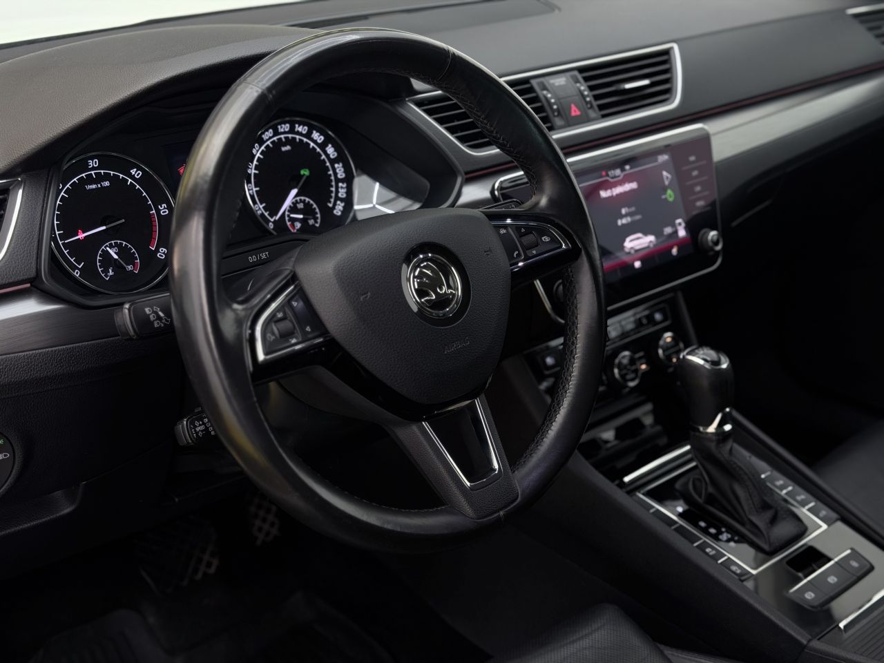 Skoda Superb | 8