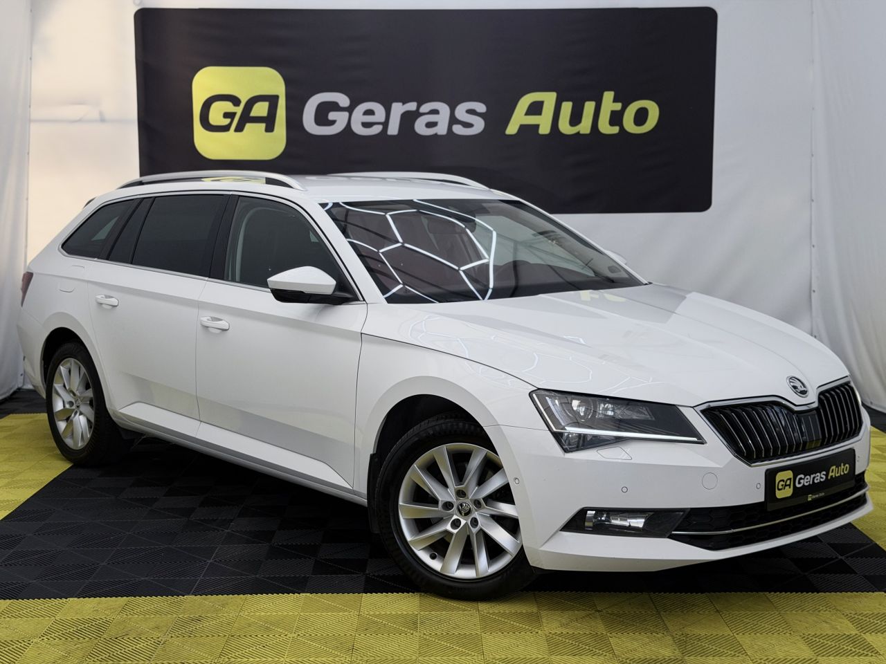 Skoda Superb | 2