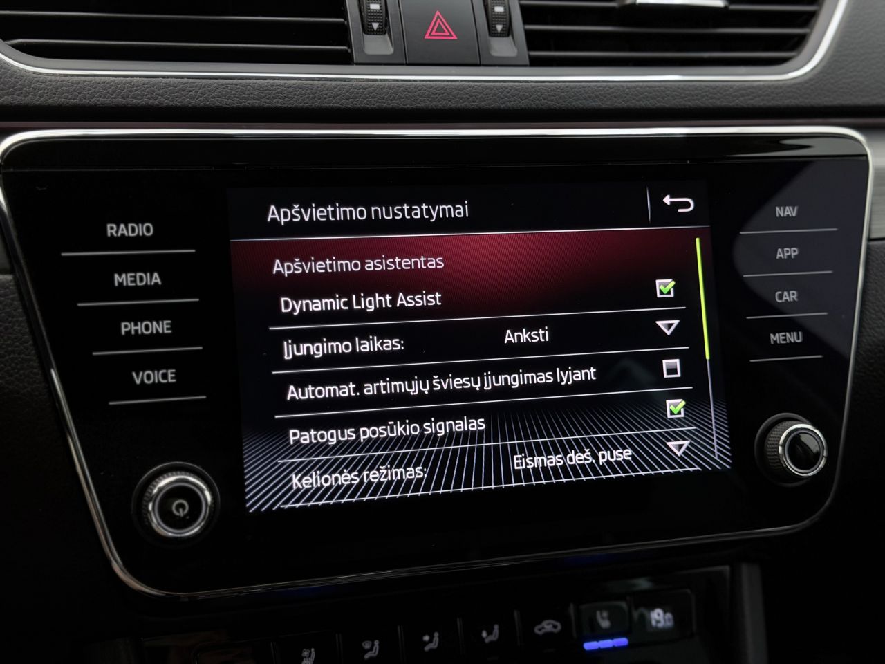 Skoda Superb | 27