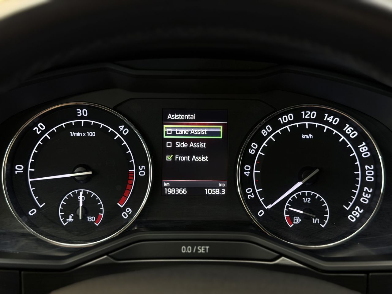 Skoda Superb | 32