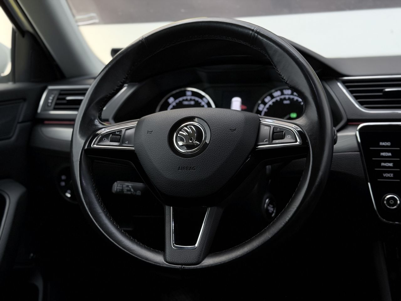 Skoda Superb | 17